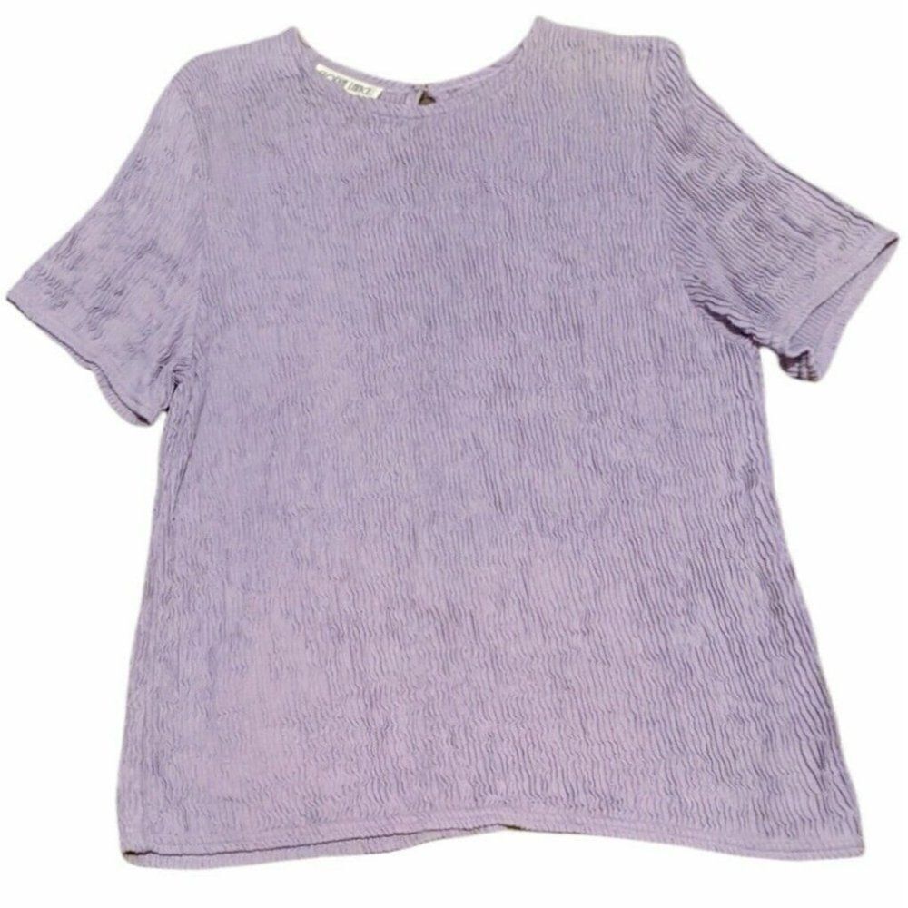 Vintage 90s Gloria LanceĀ RuffleāTopāLavenderāPurpleāKeyholeāBackāTagāSizeāLargeā